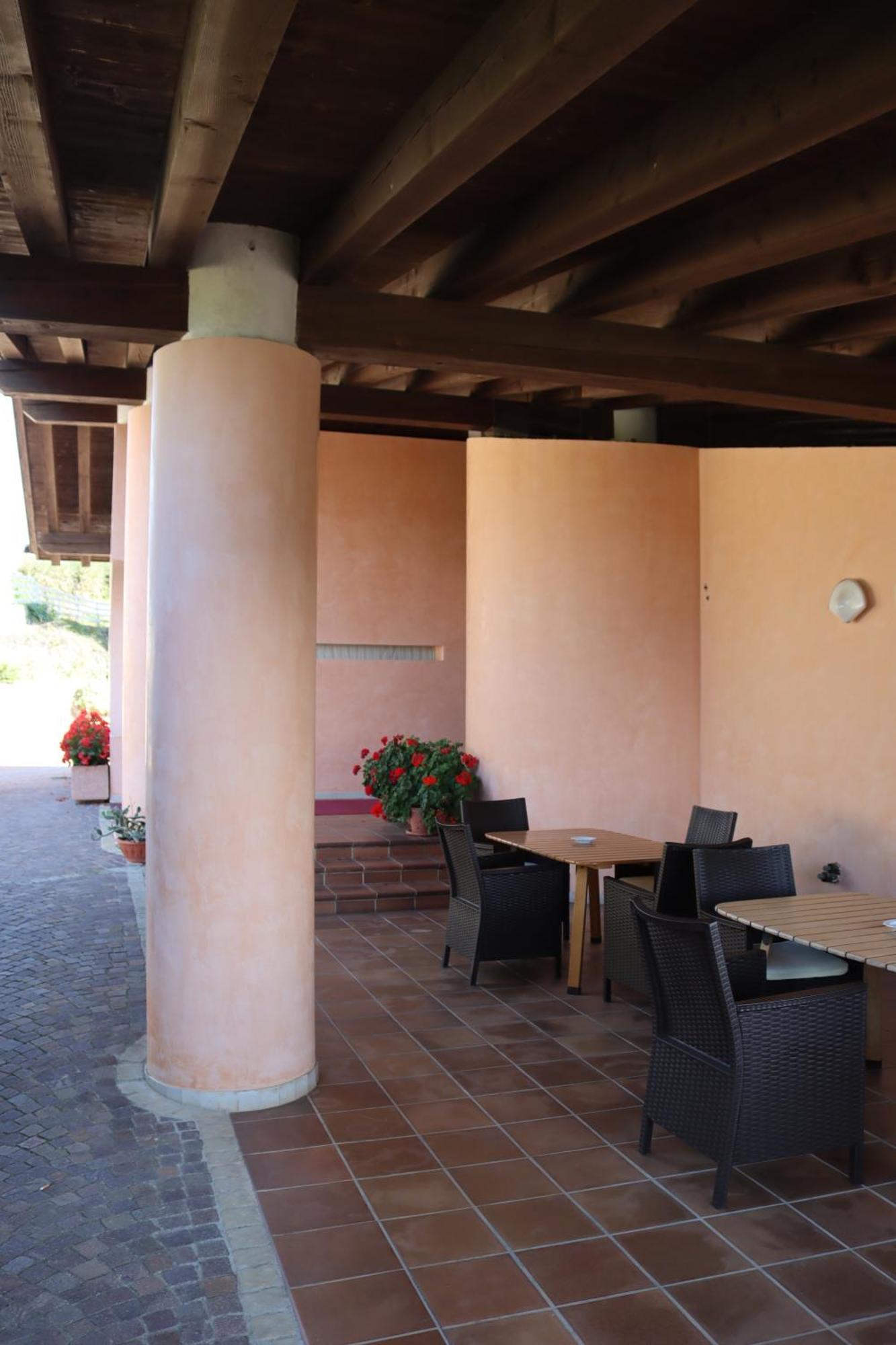 Albergo Alla Pineta Montebelluna Bagian luar foto